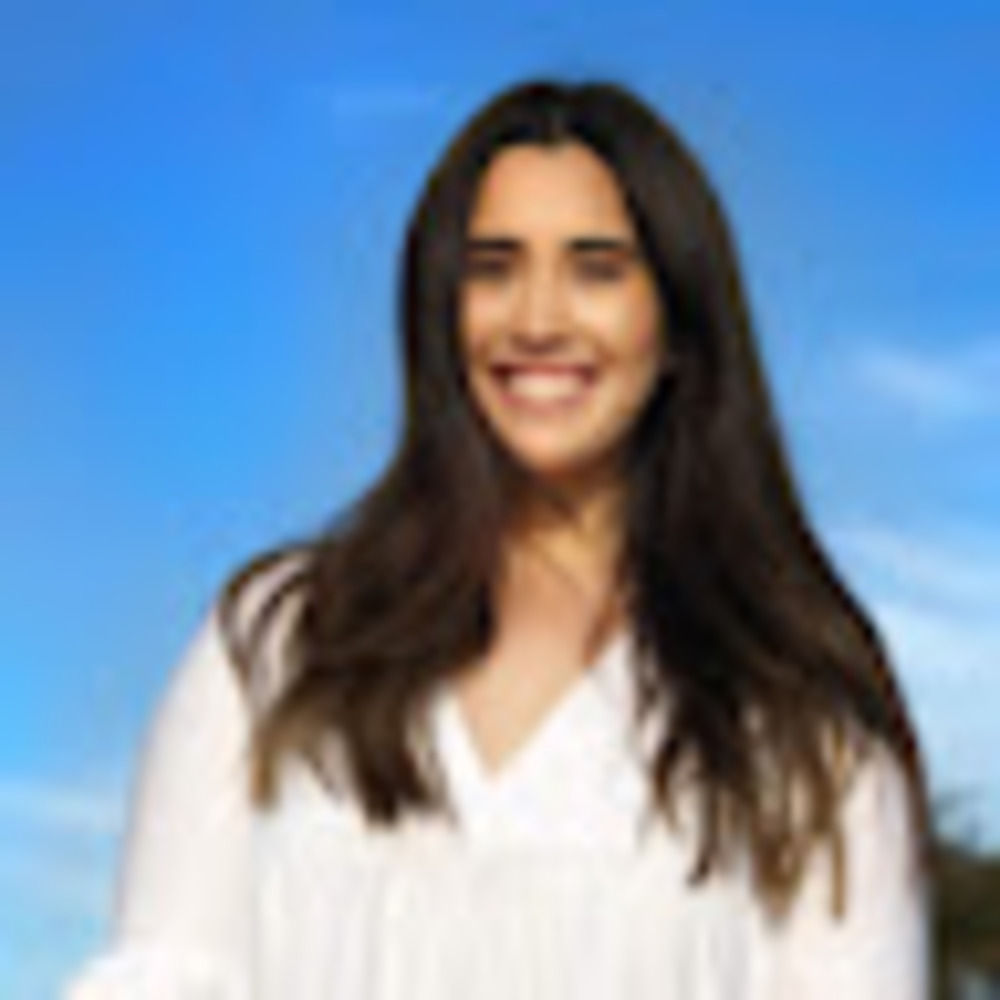 Meet your Posher, Auvianna